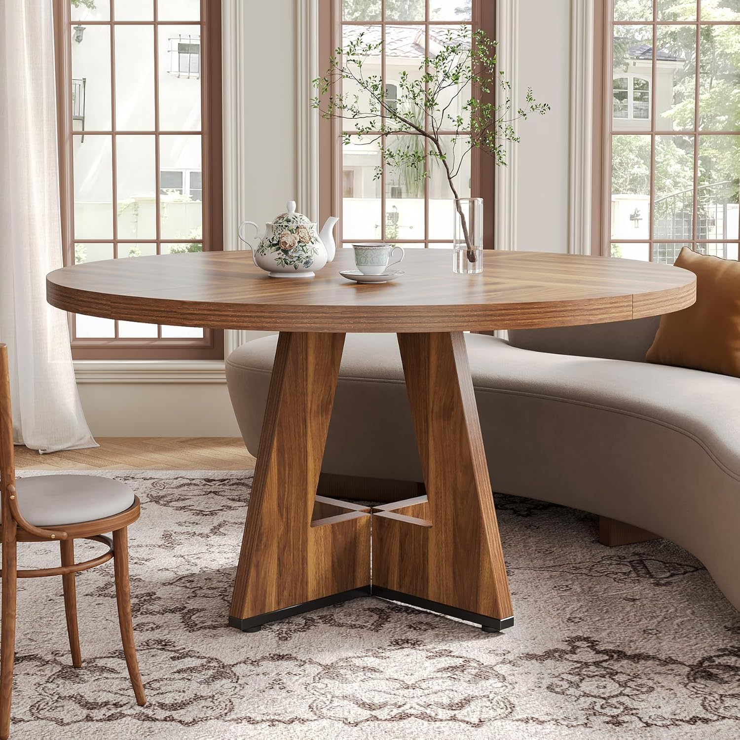 LITTLE TREE 47-Inch Round Dining Table